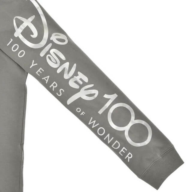 ミッキー&ミニー 長袖Tシャツ グレー The Disney100 Platinum Celebration Collection 7,150円