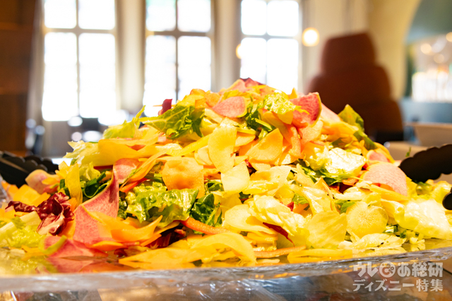 “ディズニー・イースター”ランチブッフェ/ディナーブッフェ|東京ディズニーシー・ホテルミラコスタ「オチェーアノ」