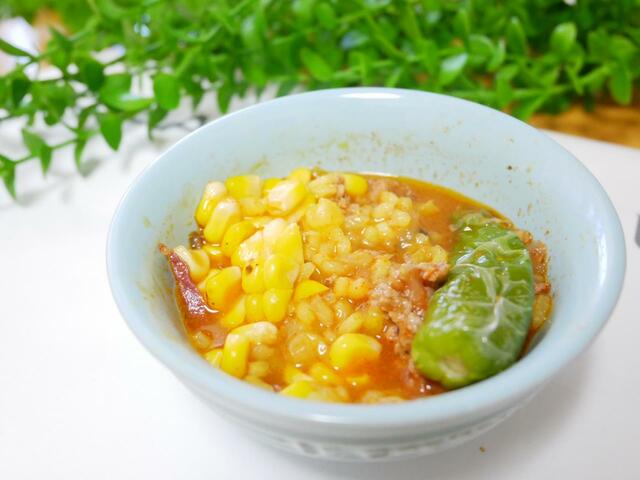 【鴨サルシッチャととうもろこしのリゾット】チンすると激ウマリゾットに♪