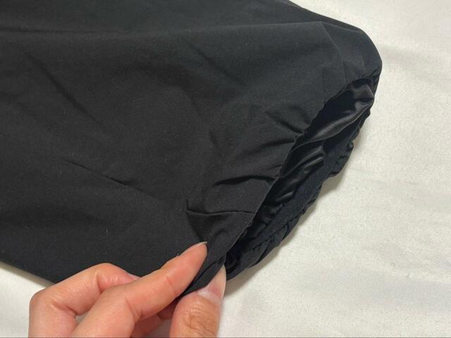 【ワークマン レディース撥水パデットロングフーディ】袖口や裾はゴム入りで、冷気が入り込まないのも嬉しいポイント