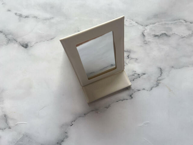 なんと立てて使える仕様！