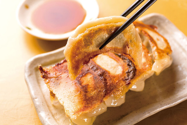 新世界菜館　餃子（5個）　750円