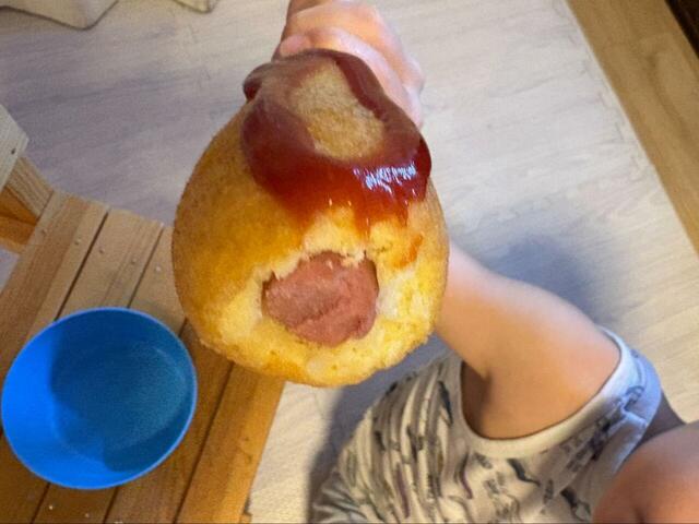 【ロピア アメリカンドッグ】子どもも夢中でかぶりつく姿を見て、この美味しさは間違いないと確信しました♪