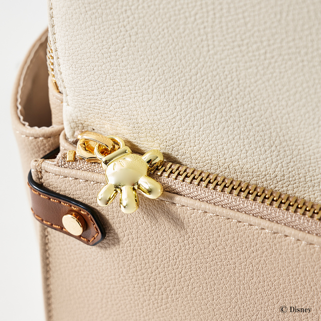 リュック／グローブ型の引手