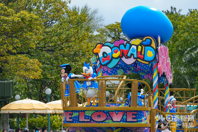 クワッキーセレブレーション★ドナルド ・ ザ ・ レジェンド!