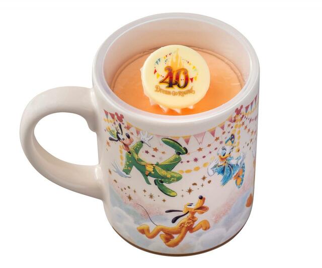 フルーツゼリー＆バニラムース、スーベニアカップ付き 950円｜東京ディズニーリゾート40周年“ドリームゴーラウンド”スペシャルメニュー