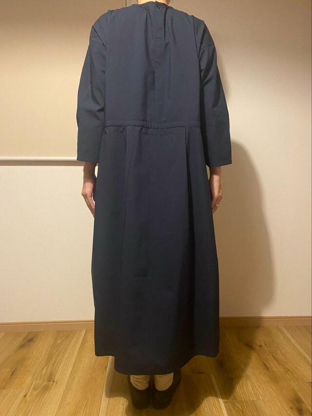 【無印良品 かろやか ブロード プルオーバーワンピース】ナチュラルな広がりがポイント!ウエスト部分のタックが効いています