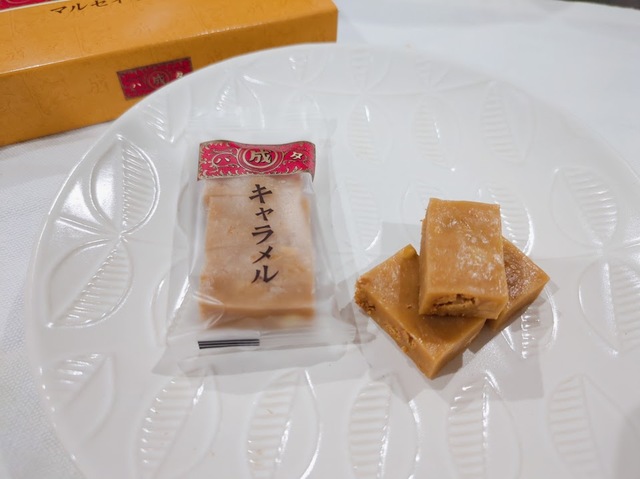 【六花亭 マルセイキャラメル】3粒ずつ入った個包装で配りやすい。コーヒーのおともにもぴったり