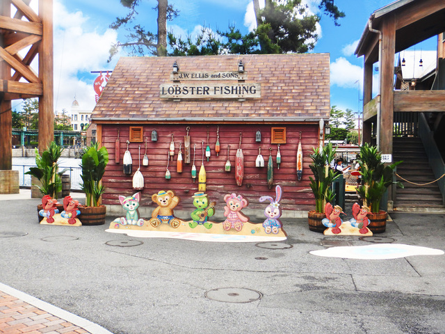 フォトロケーション（「ヴィレッジ・グリーティングプレイス」横）