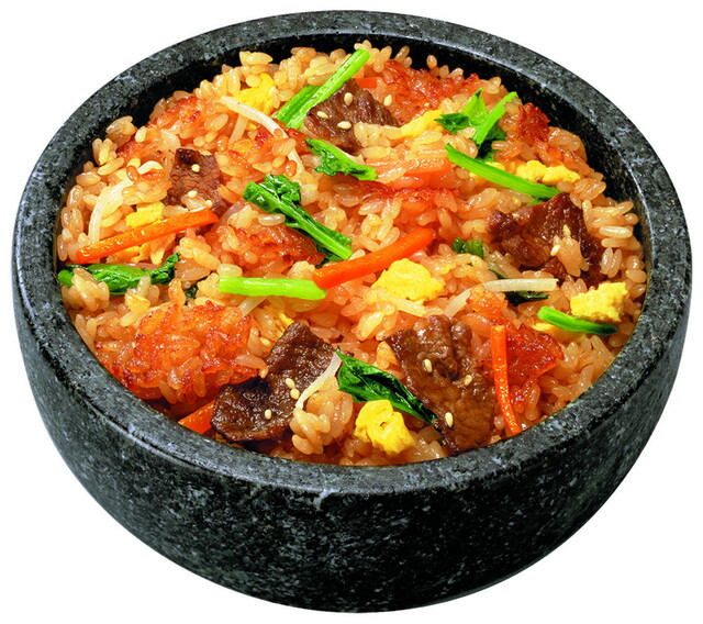 【マルハニチロ 家庭用冷凍食品　第5位】「石焼風ビビンバ炒飯」