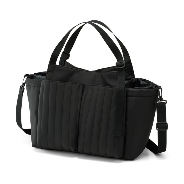 【ワークマンのバッグ人気ランキング 5位】「高撥水マザーズキルティングマルチアウトポケットトート（49006）」3,500円（税込）