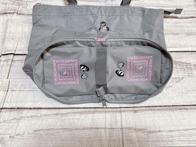 さらに底部にもイラストプリントが施されています。これには便利な秘密が♪