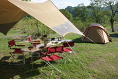 ベーシックセット（スノーピーク）｜1セット4名様用、燃料別売り｜1泊12,960円（税込）