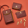 三つ折財布 ￥24,200、フラグメントケース ￥18,700、スマホショルダー ￥18,700、キーリング ￥6,050、ファスナーチャーム ￥4,400｜ジャファー｜サマンサタバサプチチョイス「ディズニーヴィランズ」コレクション