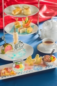 「ドリーマーズ・ラウンジ」“ディズニー夏祭り”アフタヌーンティーセット   