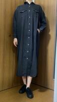 【AMERICAN HOLIC デニムワンピース】身長170cm・Lサイズ着用。裾はくるぶしから15cmくらい上のあたりです
