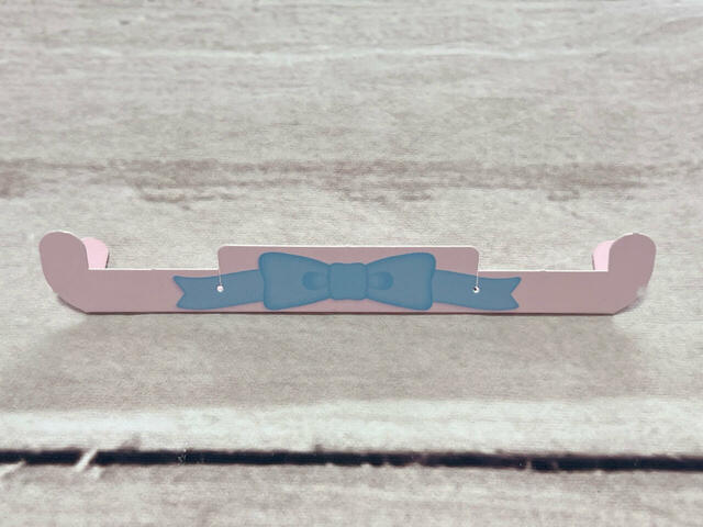 ハンガーの折り筋を折り…