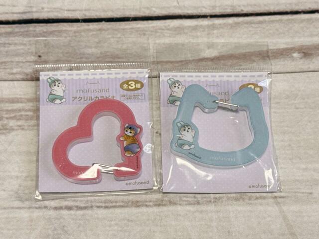 アクリルカラビナ／各税込110円