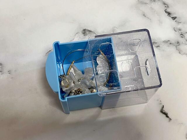 【ちいかわ CUCASE】ピアスは大ぶりのものは分けて収納してみました!