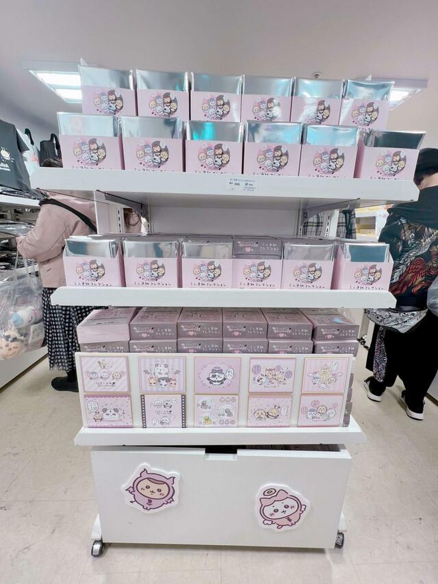 【ちいかわ てんし♡あくま@東京駅】ランダムになっている商品もあります。何が出るかドキドキ!