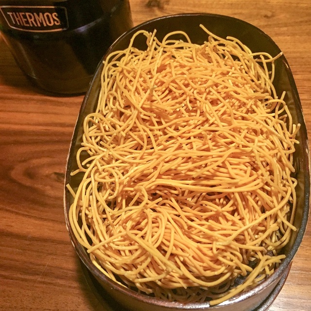 『鬼弁』より皿うどん弁当