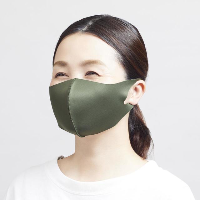洗えるクールマスク（カーキ）