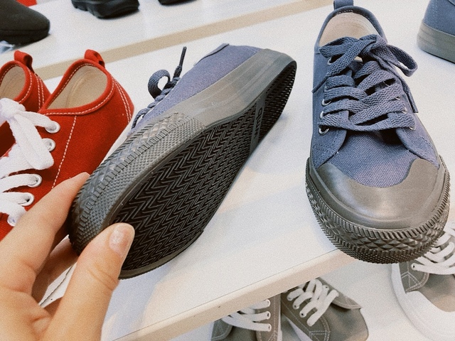 【ワークマン Wクッションキャンバスシューズ】インソールには「DEOPUT（デオプット）」という抗菌防臭加工がされています