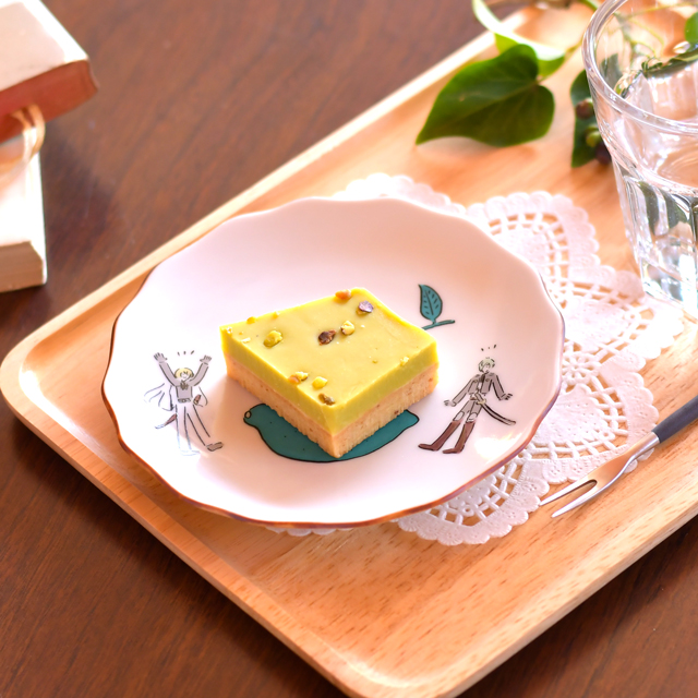 九谷焼 花型皿（髭切・膝丸）