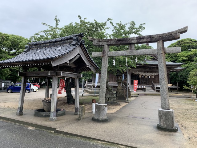  〈神崎神社〉
