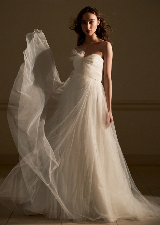 「DAVID K NEW YORK（デヴィッド ケイ ニューヨーク）」新作ウェディングドレス　NY-0125_Offwhite