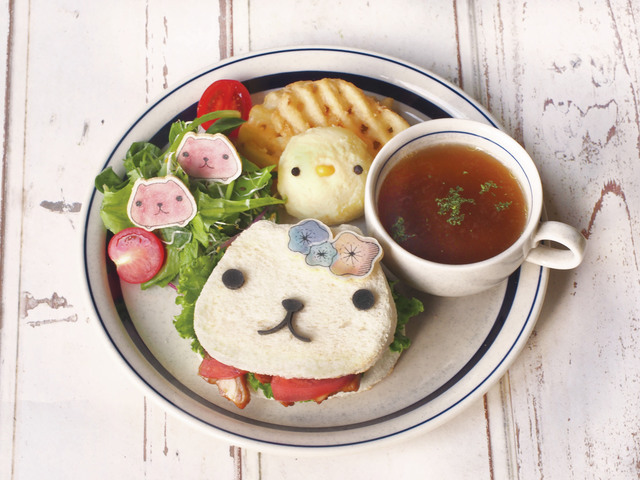 ホワイトさんと みんなでもぐもぐチキンサンドプレート 1,380円(税込)