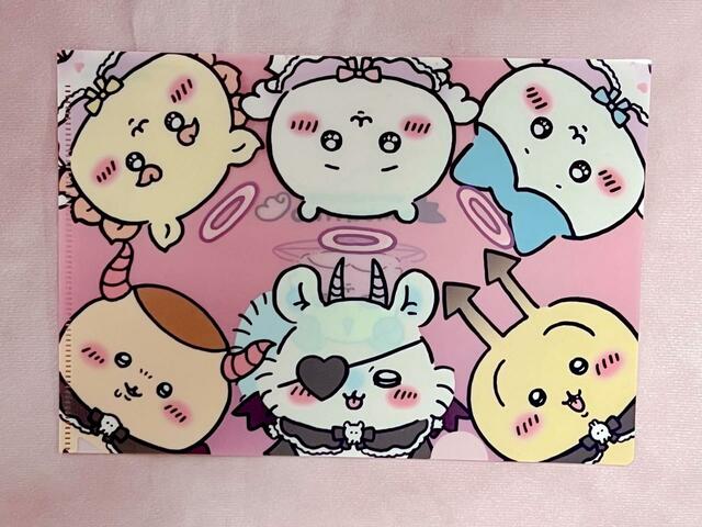 【ちいかわ てんし♡あくま@東京駅】商品を税込2,200円以上購入するともれなくもらえる「A5クリアファイル」みんなが勢揃いしてます♪