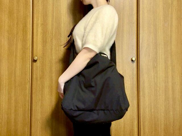 普段使いの際の少量の荷物をイン