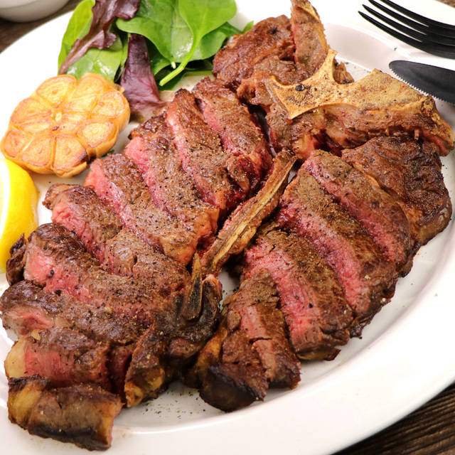 ニュージーランド産　ポーターハウスステーキ 600g