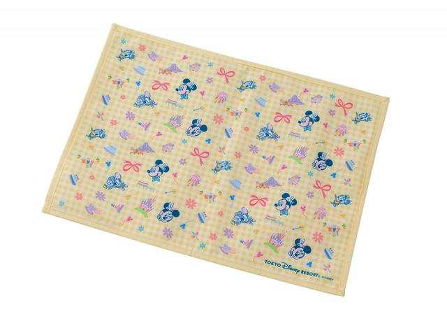 「ディズニー・イースター」ステーキプレート、スーベニアランチョンマット付き 3,280円｜東京ディズニーランド「センターストリート・コーヒーハウス」