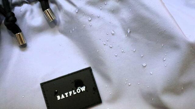 【BAYFLOW　3WAY撥水アジャスタートート】撥水水加工が施されているので小雨がぱらついても安心！