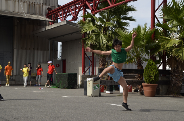 大阪発! これが「珍動会」の超笑える競技だ!