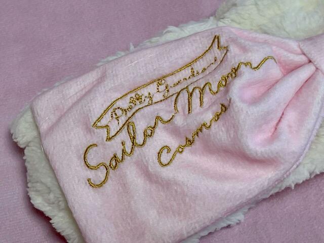 【3COINS×セーラームーン】「セーラームーンコスモス」のロゴはゴールドカラー！