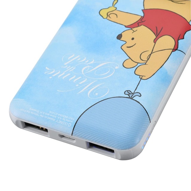 プーさん モバイルバッテリーチャージャー POOH'S BALLOON 4,400円