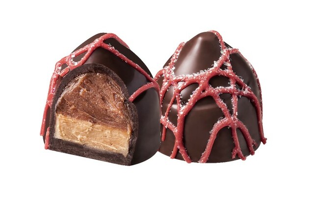 「レッドクリスマスツリー」【ゴディバ 星降る森のクリスマス コレクション】