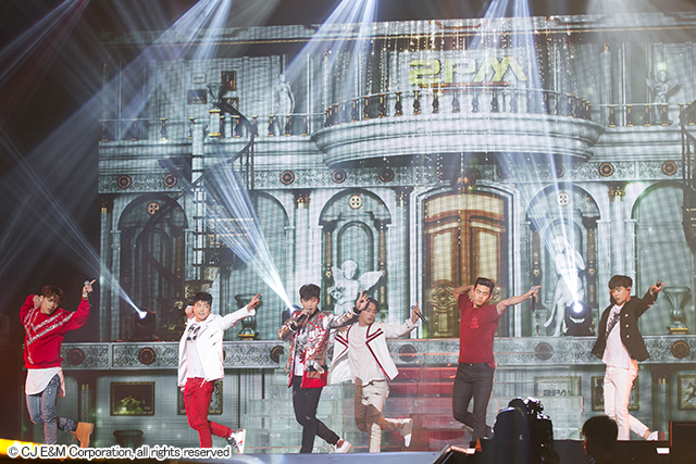 2PM　『KCON 2016 Japan』4月10日＠幕張メッセ国際展示ホール7,8ホール