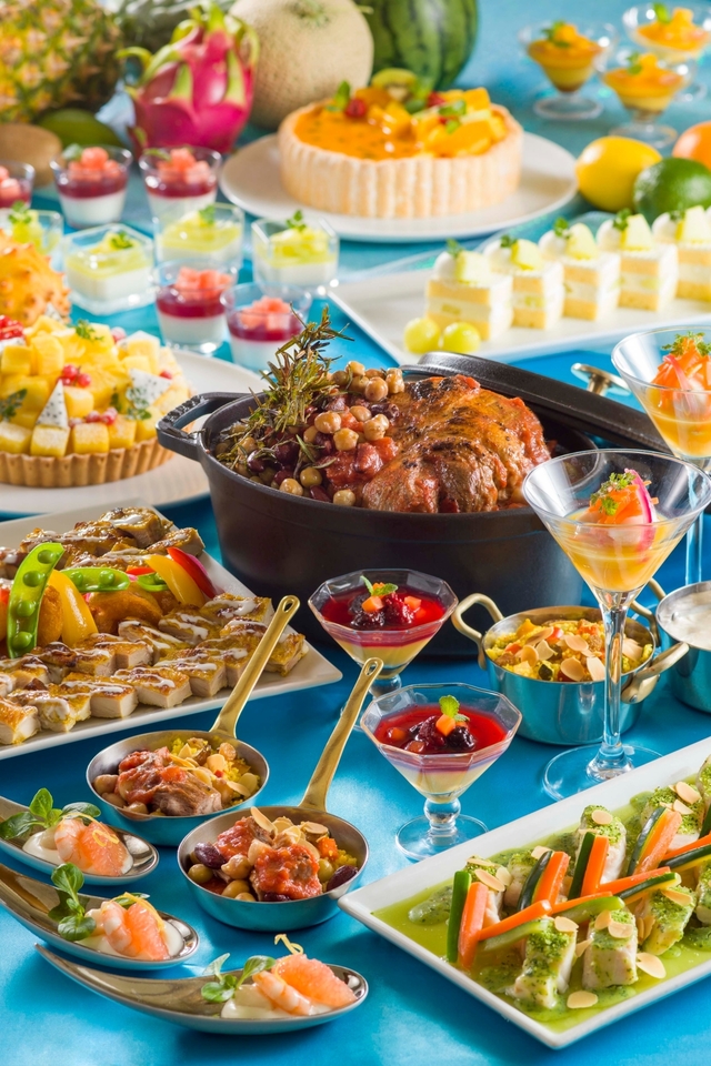 「オチェーアノ」“ディズニー・サマーフェスティバル”ランチブッフェ/ディナーブッフェ