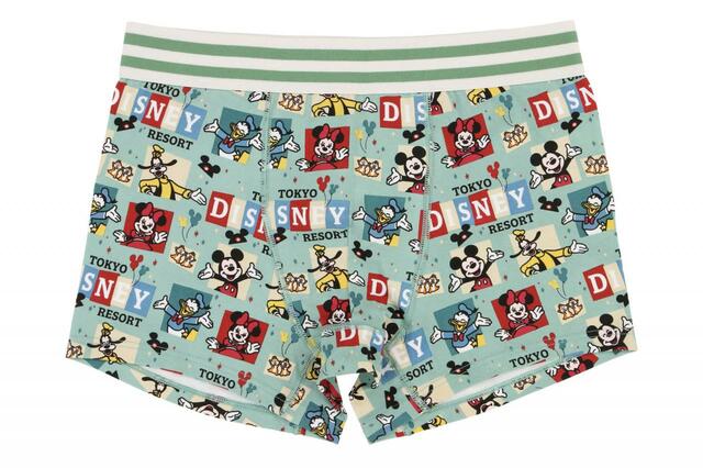 ボクサーパンツ 2,100円｜東京ディズニーリゾート 満面のスマイルのミッキーたちがデザインされたグッズ｜販売店舗：東京ディズニーランド「グランドエンポーリアム」、東京ディズニーシー「フィガロズ・クロージアー」｜発売日：2024年4月25日（木）