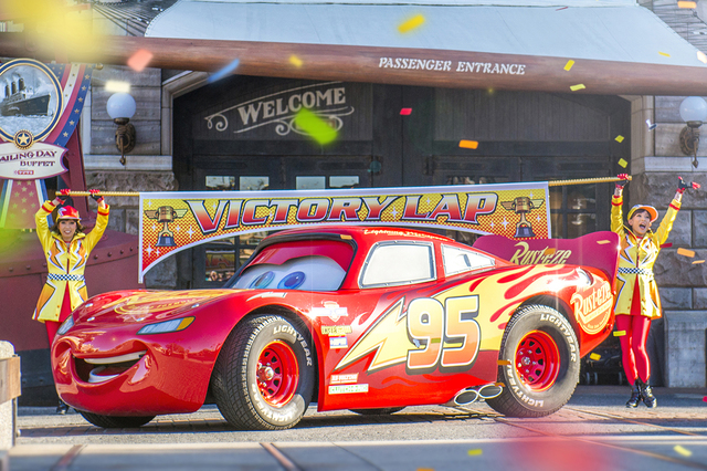 ライトニング・マックィーン・ヴィクトリーラップ｜東京ディズニーシー「ピクサー・プレイタイム」