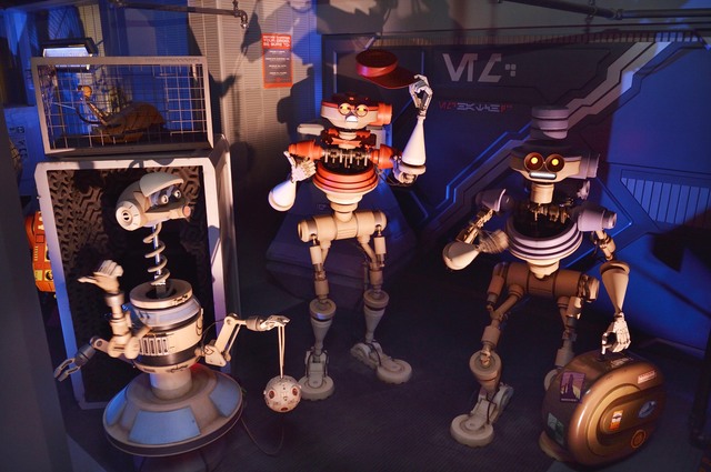 この3体のドロイドはホーンテッドマンションの…?