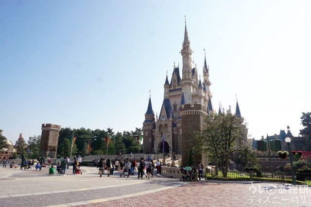 パレードルート右側から