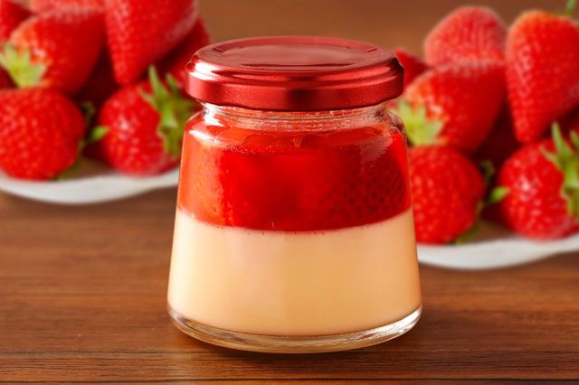 レトロ＆まるごと苺プリン４個セット