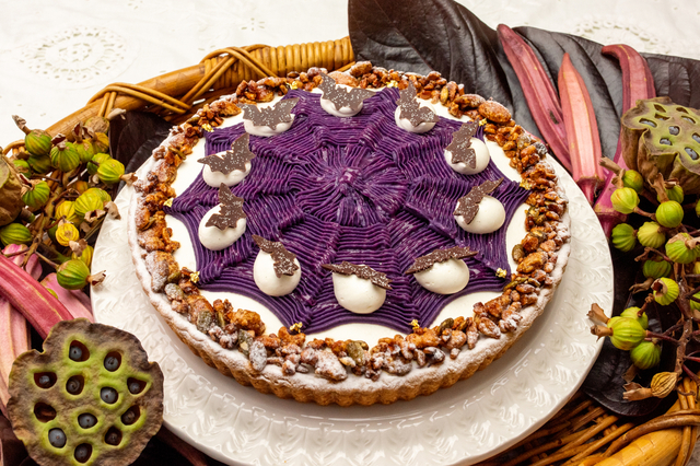 【キル フェ ボンのアソシエおすすめランキング 2位】「長崎県五島列島産 紫芋とミルクチョコスフレのタルト」