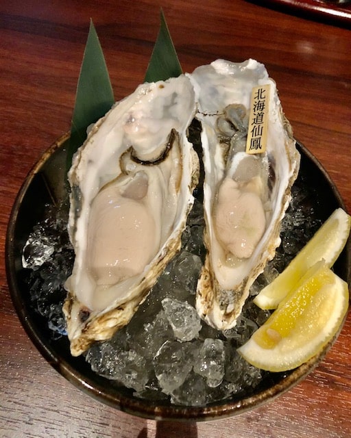 日本酒と海鮮 痛風屋 池袋西口店の生牡蠣