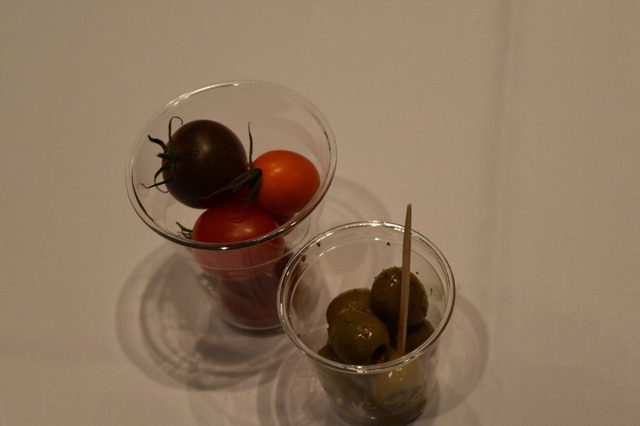 トマトとオリーブのコンフィ